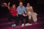 Rakesh Bedi, Neena Gupta, Anupam Kher at Anupam and Neena Gupta